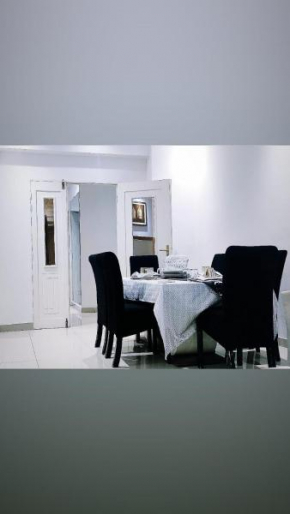 Appartement Moderne Confort et Élégance au Rendez-vous